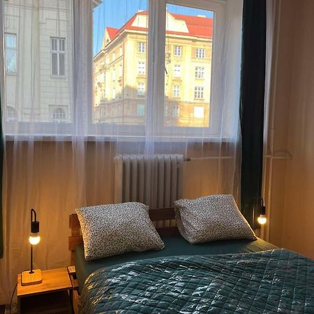 Tom Hostel Красков Екстериор снимка
