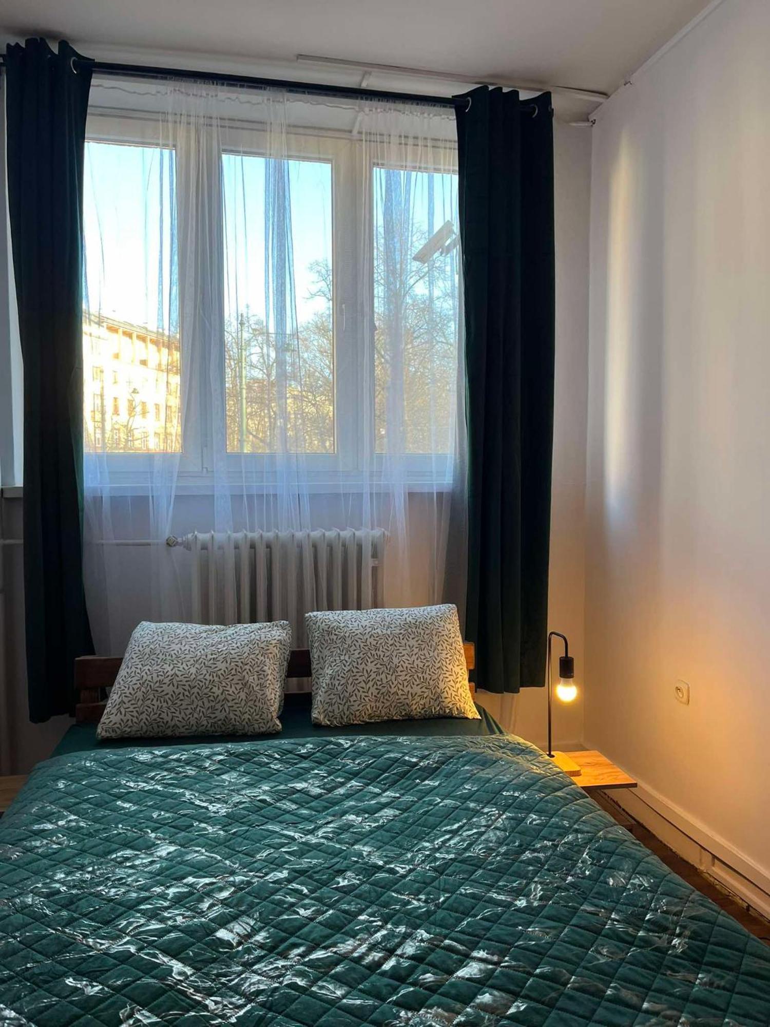 Tom Hostel Красков Екстериор снимка
