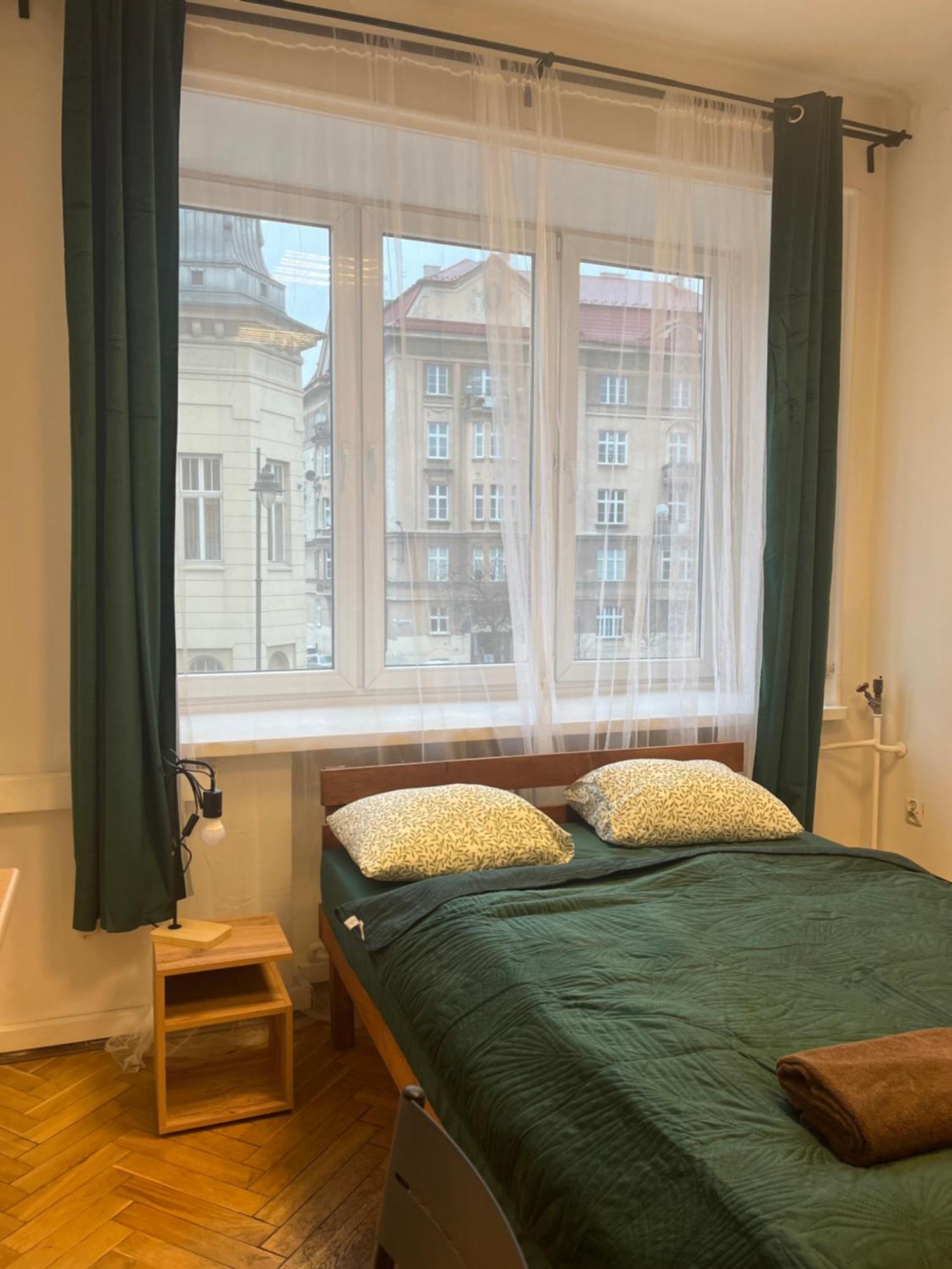 Tom Hostel Красков Екстериор снимка
