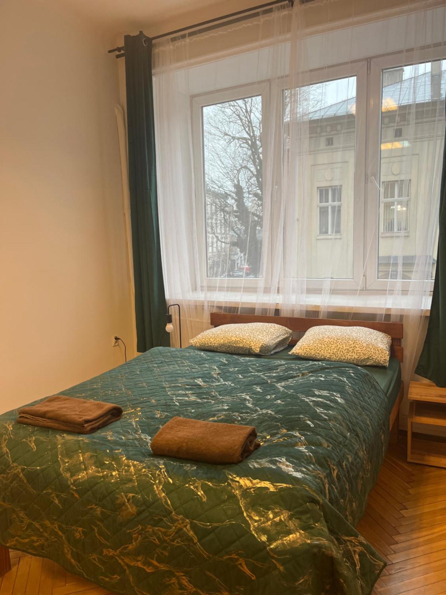 Tom Hostel Красков Екстериор снимка