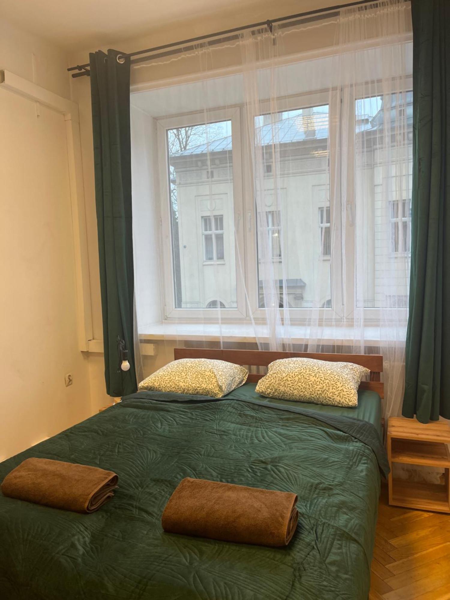 Tom Hostel Красков Екстериор снимка