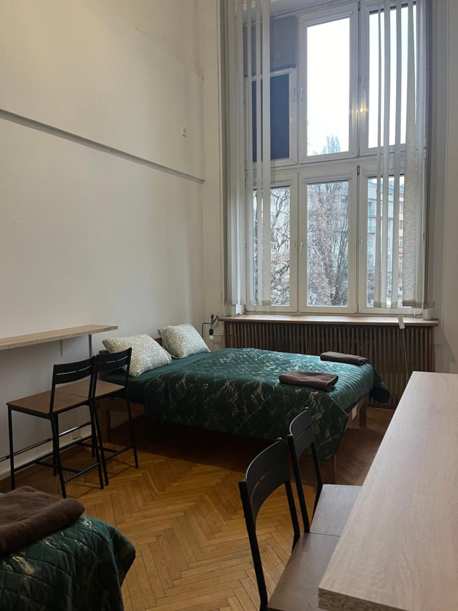 Tom Hostel Красков Екстериор снимка